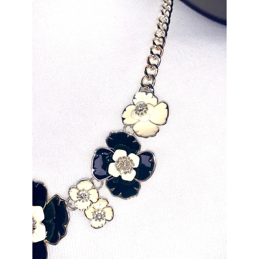 Dana Buchman Silver Black Cream Enamel Flower Collar Statement Necklace - Picture 5 of 8